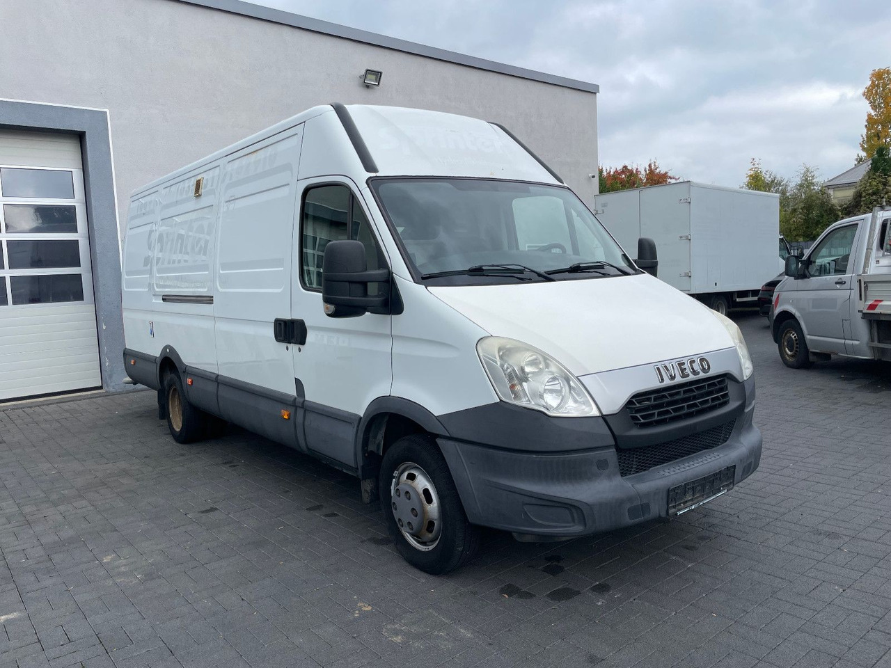 Iveco Daily 3.0 D 50C17, Klima, Maxi - Furgão: foto 1 Iveco Daily 3.0 D 50C17, Klima, Maxi - Furgão: foto 1