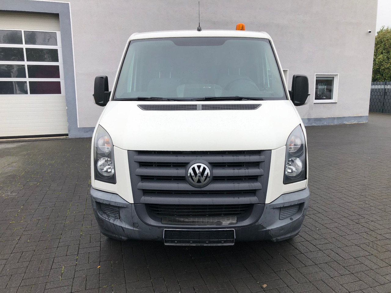 Volkswagen Crafter 2.5 TDI mittel L2H1 - Furgão compacto: foto 5 Volkswagen Crafter 2.5 TDI mittel L2H1 - Furgão compacto: foto 5
