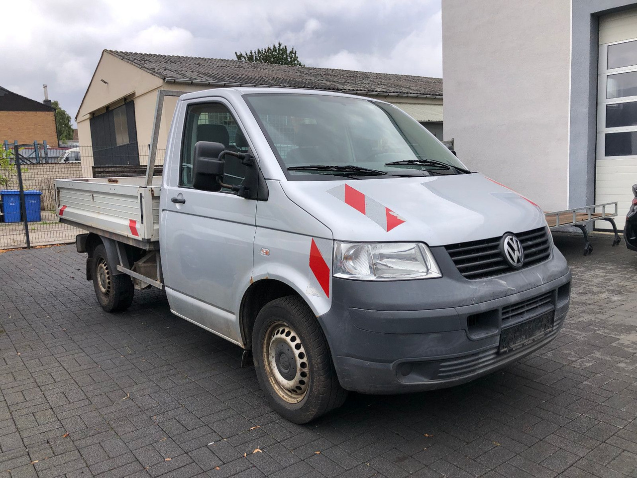 Volkswagen T5 1.9 TDI Transporter Pritsche - Carrinha de caixa aberta: foto 3 Volkswagen T5 1.9 TDI Transporter Pritsche - Carrinha de caixa aberta: foto 3