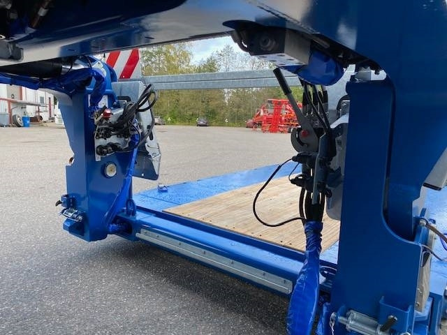 Faymonville Max Trailer, Max510, 2-aks, pendeli - Semi-reboque baixa: foto 3 Faymonville Max Trailer, Max510, 2-aks, pendeli - Semi-reboque baixa: foto 3