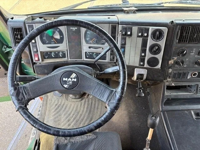 Camião basculante MAN 26.463 DF 6x4 MEILLER KIPPER (ZF16 MANUAL GEARBOX / ZF-INTARDER / FULL STEEL SUSPENSION / REDUCTION AXLES): foto 8
