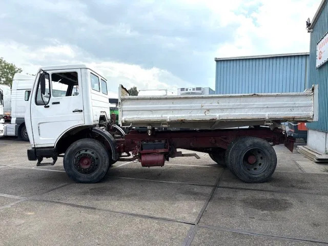 Mercedes-Benz LK 1317 (6-CILINDER) 4x2 3-WAY MEILLER KIPPER (MANUAL GEARBOX / FULL STEEL SUSPENSION / P.T.O.) - Camião basculante: foto 5 Mercedes-Benz LK 1317 (6-CILINDER) 4x2 3-WAY MEILLER KIPPER (MANUAL GEARBOX / FULL STEEL SUSPENSION / P.T.O.) - Camião basculante: foto 5