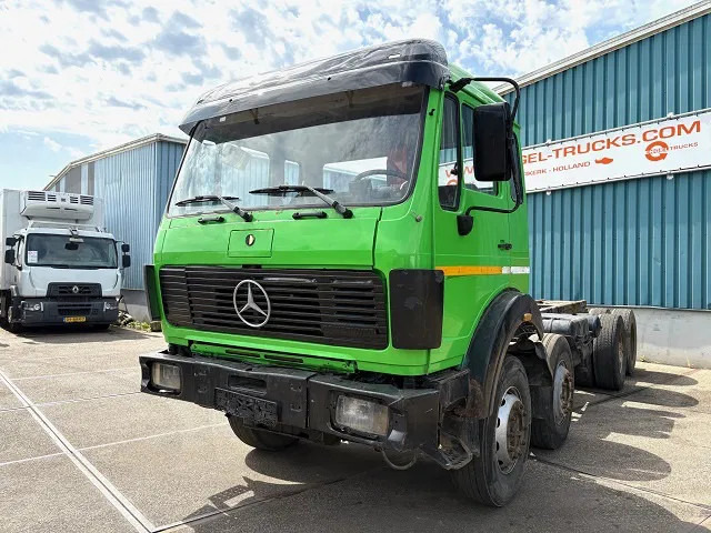 Mercedes-Benz SK 3335K 8x4 FULL STEEL CHASSIS (ZF16 MANUAL GEARBOX / RETARDER / FULL STEEL SUSPENSION / REDUCTION AXLES) - Camião chassi: foto 1 Mercedes-Benz SK 3335K 8x4 FULL STEEL CHASSIS (ZF16 MANUAL GEARBOX / RETARDER / FULL STEEL SUSPENSION / REDUCTION AXLES) - Camião chassi: foto 1