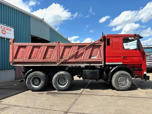 Scania R143-420 V8 6x4 FULL STEEL MEILLER KIPPER (MANUAL GEARBOX / FULL STEEL SUSPENSION / REDUCTION AXLES / HYDRAILIC KIT) - Camião basculante: foto 4 Scania R143-420 V8 6x4 FULL STEEL MEILLER KIPPER (MANUAL GEARBOX / FULL STEEL SUSPENSION / REDUCTION AXLES / HYDRAILIC KIT) - Camião basculante: foto 4