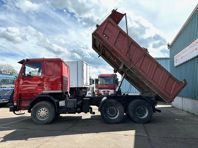 Scania R143-420 V8 6x4 FULL STEEL MEILLER KIPPER (MANUAL GEARBOX / FULL STEEL SUSPENSION / REDUCTION AXLES / HYDRAILIC KIT) - Camião basculante: foto 2 Scania R143-420 V8 6x4 FULL STEEL MEILLER KIPPER (MANUAL GEARBOX / FULL STEEL SUSPENSION / REDUCTION AXLES / HYDRAILIC KIT) - Camião basculante: foto 2