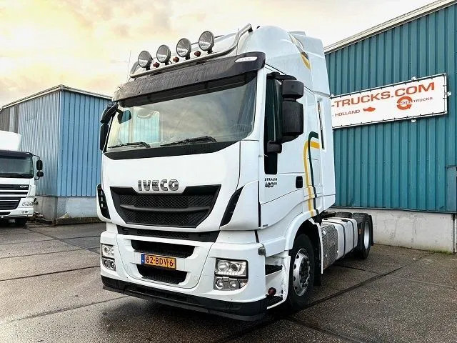 Iveco Stralis 440.42 /TP HIGH-WAY (EURO 6 / AUTOMATIC GEARBOX / 2x TANK / FRIDGE / AIRCONDITIONING / ETC.) - Tractor: foto 1 Iveco Stralis 440.42 /TP HIGH-WAY (EURO 6 / AUTOMATIC GEARBOX / 2x TANK / FRIDGE / AIRCONDITIONING / ETC.) - Tractor: foto 1