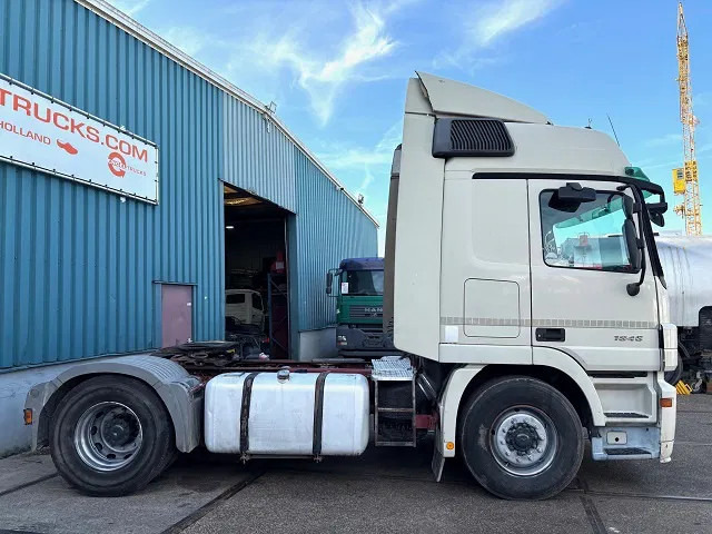 Mercedes-Benz Actros 1846 LS (MP2) (EPS WITH CLUTCH (3 PEDALS) / RETARDER / AIRCONDITIONING / ETC) - Tractor: foto 4 Mercedes-Benz Actros 1846 LS (MP2) (EPS WITH CLUTCH (3 PEDALS) / RETARDER / AIRCONDITIONING / ETC) - Tractor: foto 4