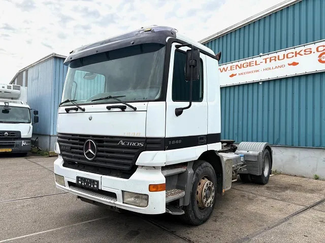 Mercedes-Benz Actros 1848 LS (MP1) 4x2 TRACTOR (EPS WITH CLUTCH / RUDUCTION AXLE / HYDRAULIC KIT / AIRCONDITIONING / ETC) - Tractor: foto 1 Mercedes-Benz Actros 1848 LS (MP1) 4x2 TRACTOR (EPS WITH CLUTCH / RUDUCTION AXLE / HYDRAULIC KIT / AIRCONDITIONING / ETC) - Tractor: foto 1