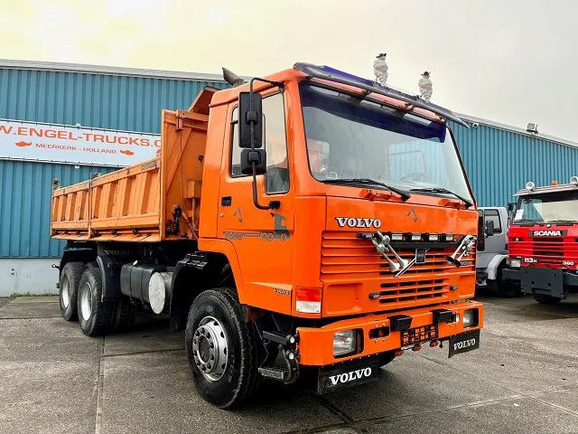 Volvo FL 12.380 6x6 FULL STEEL SUSPENSION MEILLER KIPPER (EURO 2 / MANUAL GEARBOX / REDUCTION AXLES / FULL STEEL SUSPENSION) - Camião basculante: foto 2 Volvo FL 12.380 6x6 FULL STEEL SUSPENSION MEILLER KIPPER (EURO 2 / MANUAL GEARBOX / REDUCTION AXLES / FULL STEEL SUSPENSION) - Camião basculante: foto 2