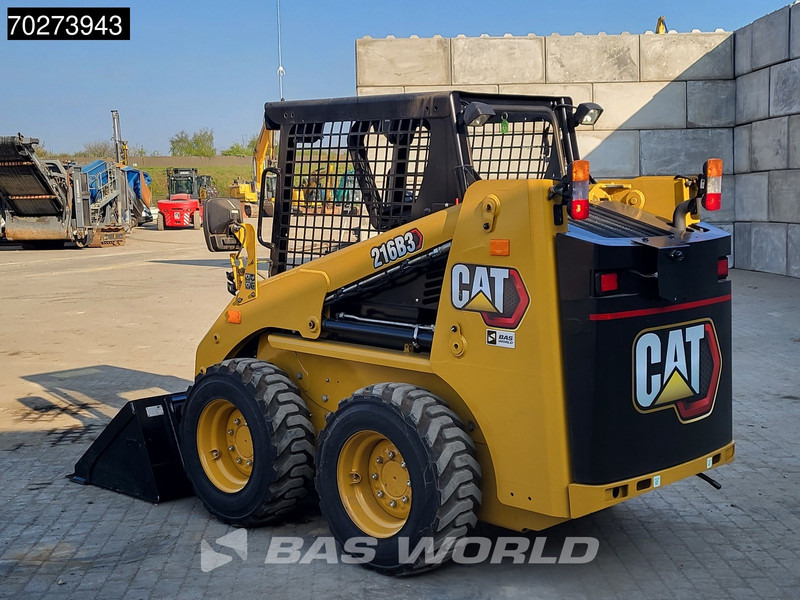 Caterpillar 216 B3 - Mini pá carregadora: foto 3 Caterpillar 216 B3 - Mini pá carregadora: foto 3