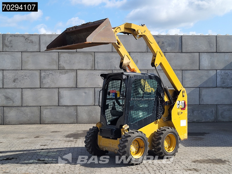 Caterpillar 226 D3 BUCKET + FORKS - Mini pá carregadora: foto 2 Caterpillar 226 D3 BUCKET + FORKS - Mini pá carregadora: foto 2