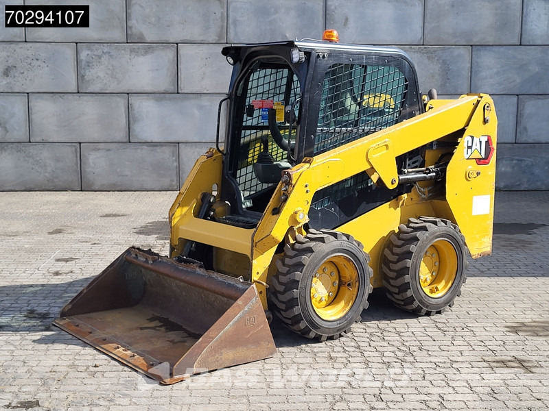 Caterpillar 226 D3 BUCKET + FORKS - Mini pá carregadora: foto 3 Caterpillar 226 D3 BUCKET + FORKS - Mini pá carregadora: foto 3