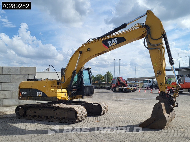 Escavadora de rastos Caterpillar 323 D L: foto 6