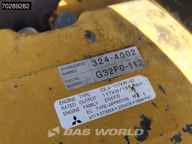 Escavadora de rastos Caterpillar 323 D L: foto 19
