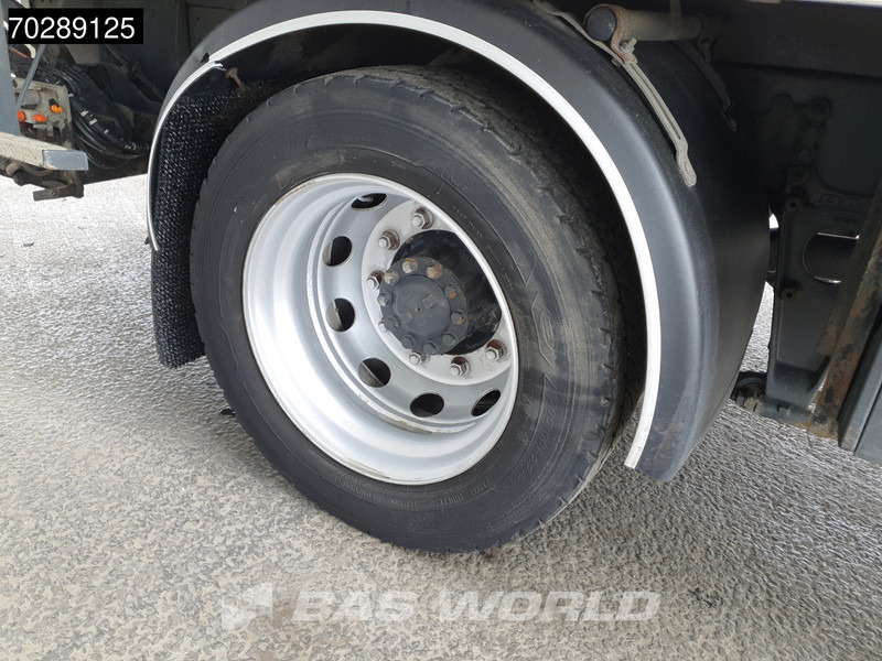 Camião furgão DAF CF 230 4X2 2000kg Ladebordwand Automatic 3 seats ACC Euro 6: foto 14
