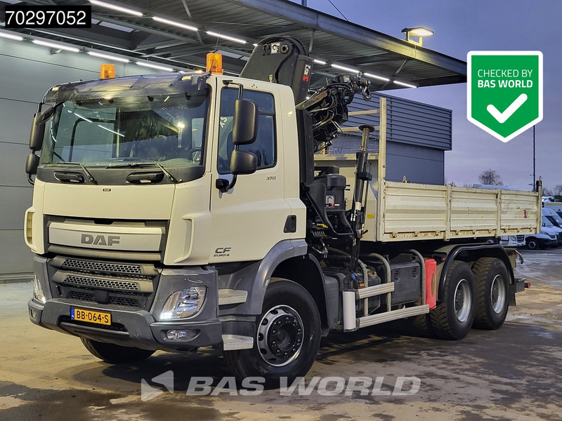 DAF CF 370 CF 6X4 HIAB 144 BS-3 HIDUO Crane Kran 8m3 Tipper Big-Axle Steelsuspension Euro 6 - Camião basculante, Camião grua: foto 1 DAF CF 370 CF 6X4 HIAB 144 BS-3 HIDUO Crane Kran 8m3 Tipper Big-Axle Steelsuspension Euro 6 - Camião basculante, Camião grua: foto 1