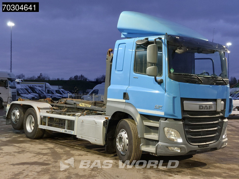 DAF CF 460 CF 6X2 Palfinger T20 -31 MPA hooklift Manual Lift-Axle Euro 6 - Camião polibenne: foto 3 DAF CF 460 CF 6X2 Palfinger T20 -31 MPA hooklift Manual Lift-Axle Euro 6 - Camião polibenne: foto 3