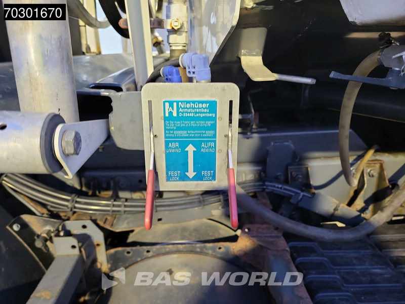 DAF CF75.310 4X2 13500 Lohr tanker 2 compartments ADR Manual Euro 3 - Caminhão tanque: foto 5 DAF CF75.310 4X2 13500 Lohr tanker 2 compartments ADR Manual Euro 3 - Caminhão tanque: foto 5