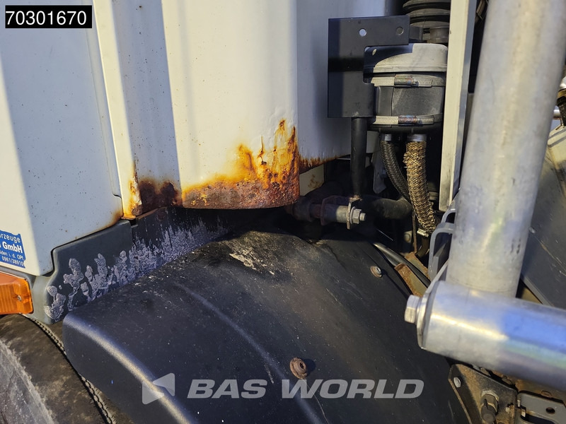 DAF CF75.310 4X2 13500 Lohr tanker 2 compartments ADR Manual Euro 3 - Caminhão tanque: foto 3 DAF CF75.310 4X2 13500 Lohr tanker 2 compartments ADR Manual Euro 3 - Caminhão tanque: foto 3