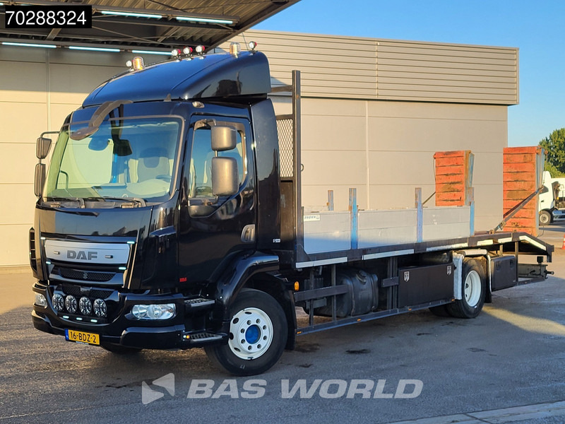 DAF LF 180 4X2 14t NL-Truck Machine transporter Oprijwagen Hydraulic ramps Euro 6 - Camião transporte de veículos: foto 3 DAF LF 180 4X2 14t NL-Truck Machine transporter Oprijwagen Hydraulic ramps Euro 6 - Camião transporte de veículos: foto 3