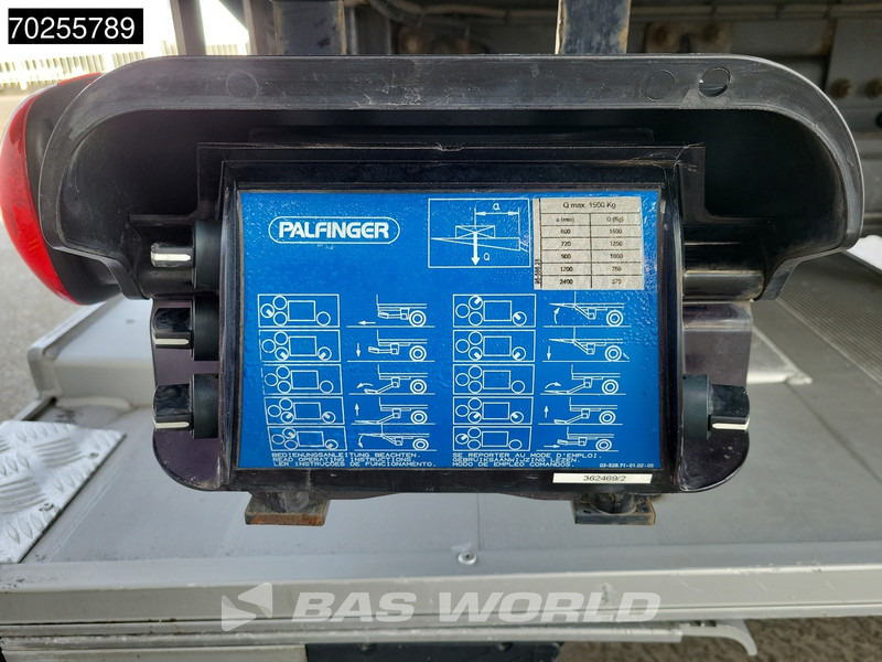 Camião frigorífico DAF LF 260 4X2 12t Carrier Supra 1150mt Bi-temp Ladebordwand ACC Euro 6: foto 15 Camião frigorífico DAF LF 260 4X2 12t Carrier Supra 1150mt Bi-temp Ladebordwand ACC Euro 6: foto 15