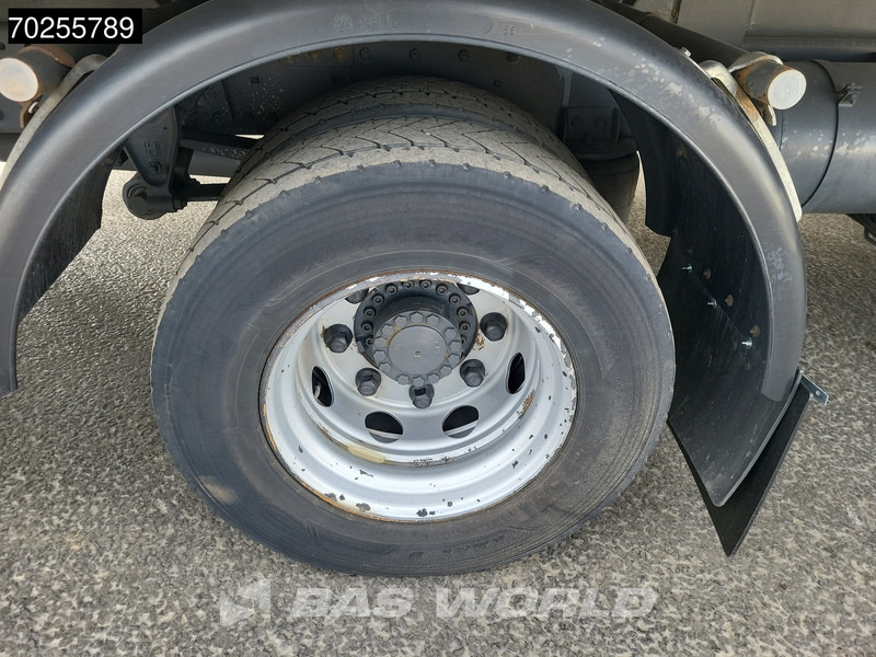 Camião frigorífico DAF LF 260 4X2 12t Carrier Supra 1150mt Bi-temp Ladebordwand ACC Euro 6: foto 13 Camião frigorífico DAF LF 260 4X2 12t Carrier Supra 1150mt Bi-temp Ladebordwand ACC Euro 6: foto 13