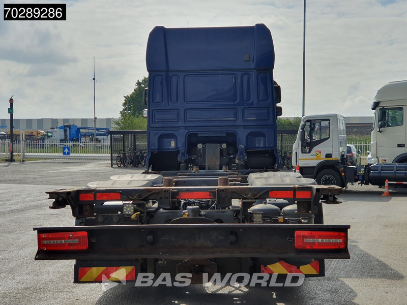 DAF XF 460 XF 6X2 SSC BDF Retarder 2xTanks Liftachse LED ACC - Camião transportador de contêineres/ Caixa móvel: foto 3 DAF XF 460 XF 6X2 SSC BDF Retarder 2xTanks Liftachse LED ACC - Camião transportador de contêineres/ Caixa móvel: foto 3