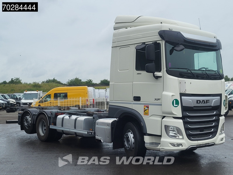 DAF XF 480 6X2 BDF Liftaxle Automatic ACC Euro 6 - Camião transportador de contêineres/ Caixa móvel: foto 3 DAF XF 480 6X2 BDF Liftaxle Automatic ACC Euro 6 - Camião transportador de contêineres/ Caixa móvel: foto 3