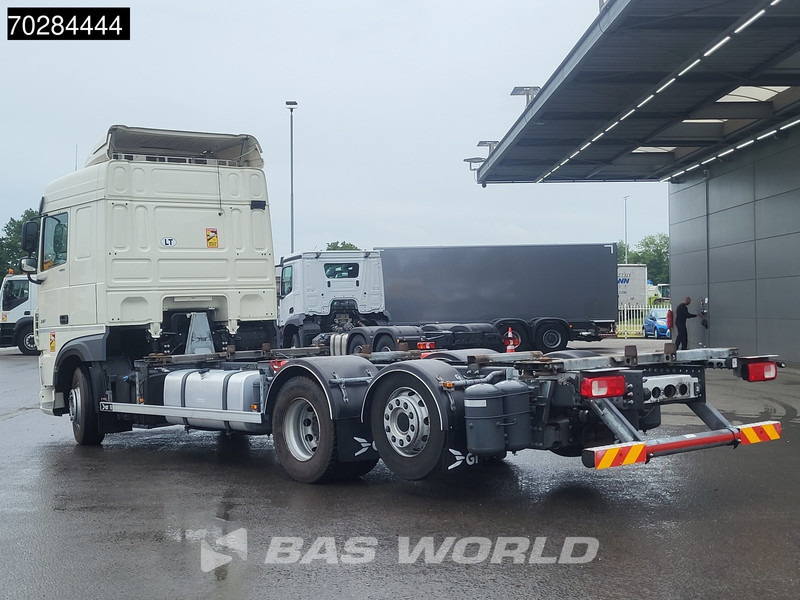 DAF XF 480 6X2 BDF Liftaxle Automatic ACC Euro 6 - Camião transportador de contêineres/ Caixa móvel: foto 2 DAF XF 480 6X2 BDF Liftaxle Automatic ACC Euro 6 - Camião transportador de contêineres/ Caixa móvel: foto 2