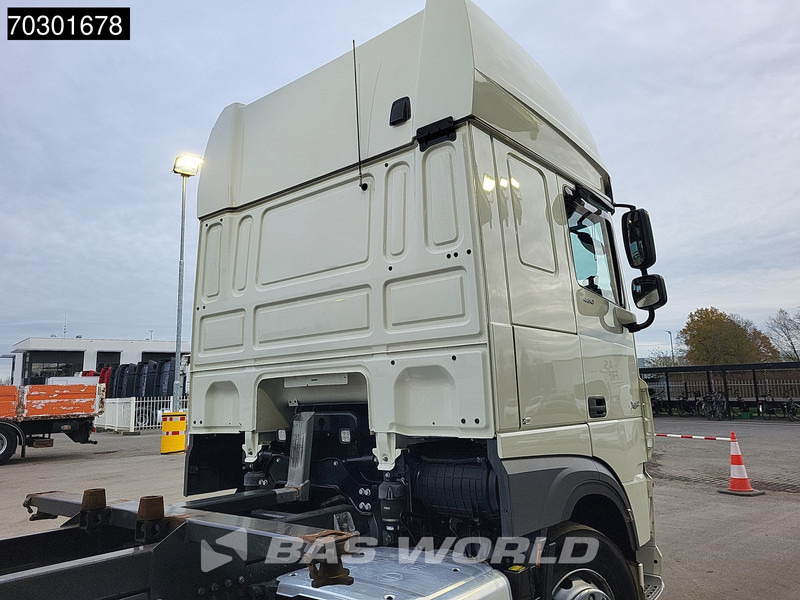 DAF XF 480 6X2 FAN Retarder Lift+Steering Axle Full Air Euro 6 - Camião transportador de contêineres/ Caixa móvel: foto 5 DAF XF 480 6X2 FAN Retarder Lift+Steering Axle Full Air Euro 6 - Camião transportador de contêineres/ Caixa móvel: foto 5