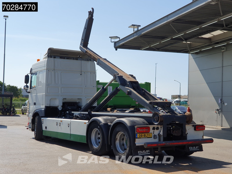 DAF XF 530 XF 6X2 NL-Truck VDL Hooklift Standklima Automatic ACC Euro 6 - Camião polibenne: foto 2 DAF XF 530 XF 6X2 NL-Truck VDL Hooklift Standklima Automatic ACC Euro 6 - Camião polibenne: foto 2