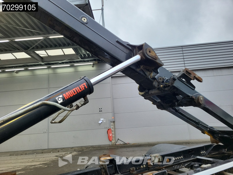 DAF XG 530 6X2 HIAB Multilift ULT21S61-WMITF Lift + Steering Axle Retarder Automatic Euro 6 - Camião polibenne: foto 3 DAF XG 530 6X2 HIAB Multilift ULT21S61-WMITF Lift + Steering Axle Retarder Automatic Euro 6 - Camião polibenne: foto 3