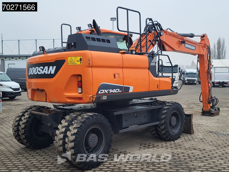 Doosan DX140 W-5 OIL QUICK - GERMAN - Escavadeira de rodas: foto 5 Doosan DX140 W-5 OIL QUICK - GERMAN - Escavadeira de rodas: foto 5