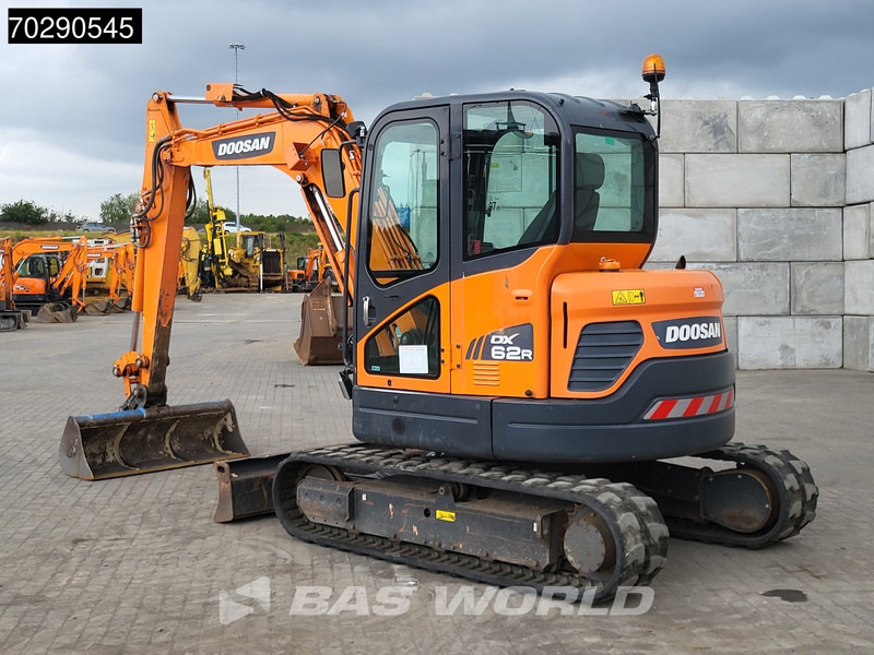 Doosan DX62 R-3 3 BUCKETS - A/C - Mini escavadeira: foto 5 Doosan DX62 R-3 3 BUCKETS - A/C - Mini escavadeira: foto 5