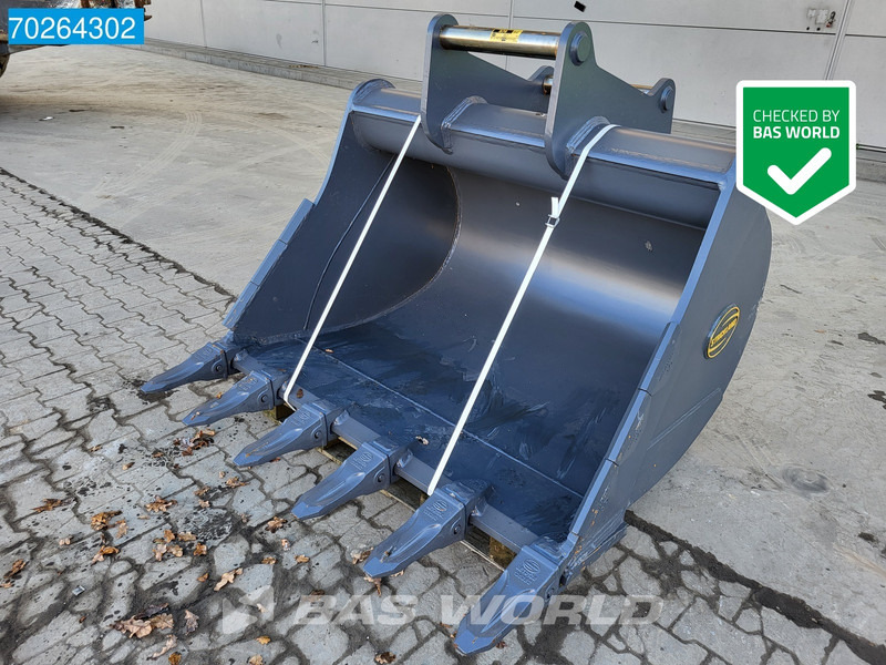 Strickland S70 1.2 M3 - 1.5M WIDE - Equipamento: foto 1 Strickland S70 1.2 M3 - 1.5M WIDE - Equipamento: foto 1