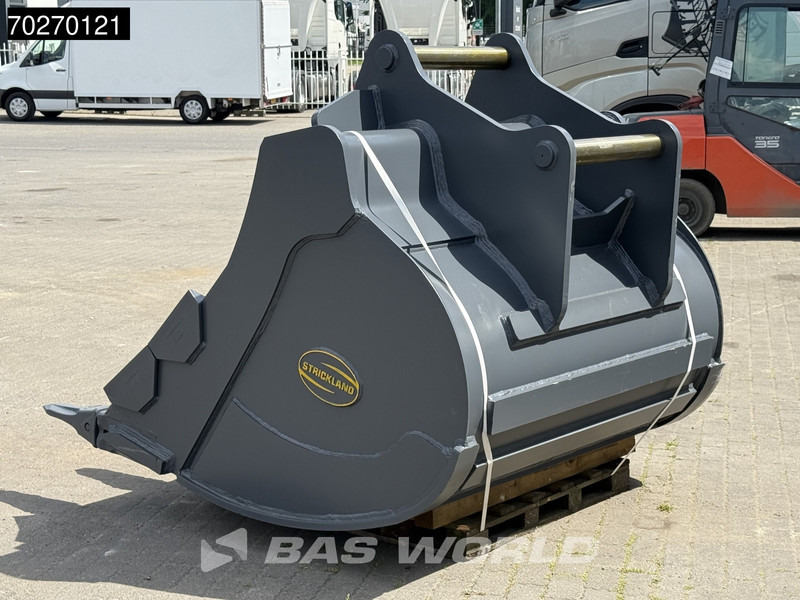 Strickland S80 167 CM WIDE - 1.88 M3 - Equipamento: foto 5 Strickland S80 167 CM WIDE - 1.88 M3 - Equipamento: foto 5