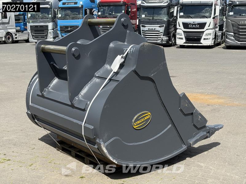 Strickland S80 167 CM WIDE - 1.88 M3 - Equipamento: foto 3 Strickland S80 167 CM WIDE - 1.88 M3 - Equipamento: foto 3