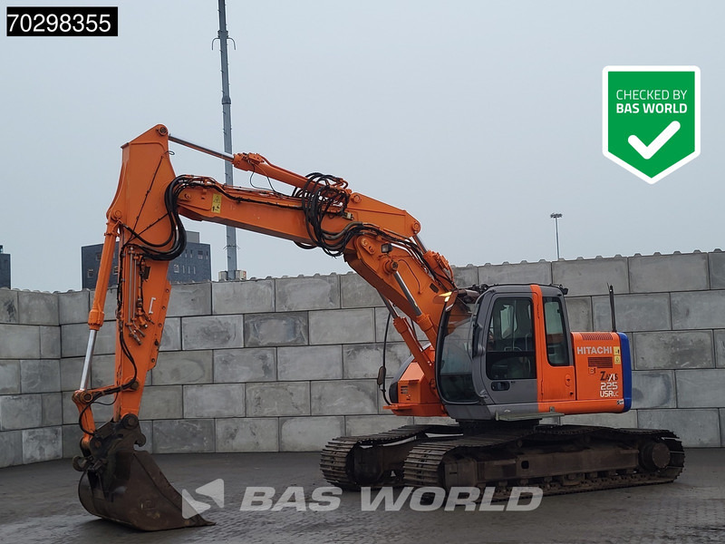 Hitachi ZX225 USR - Escavadora de rastos: foto 1 Hitachi ZX225 USR - Escavadora de rastos: foto 1