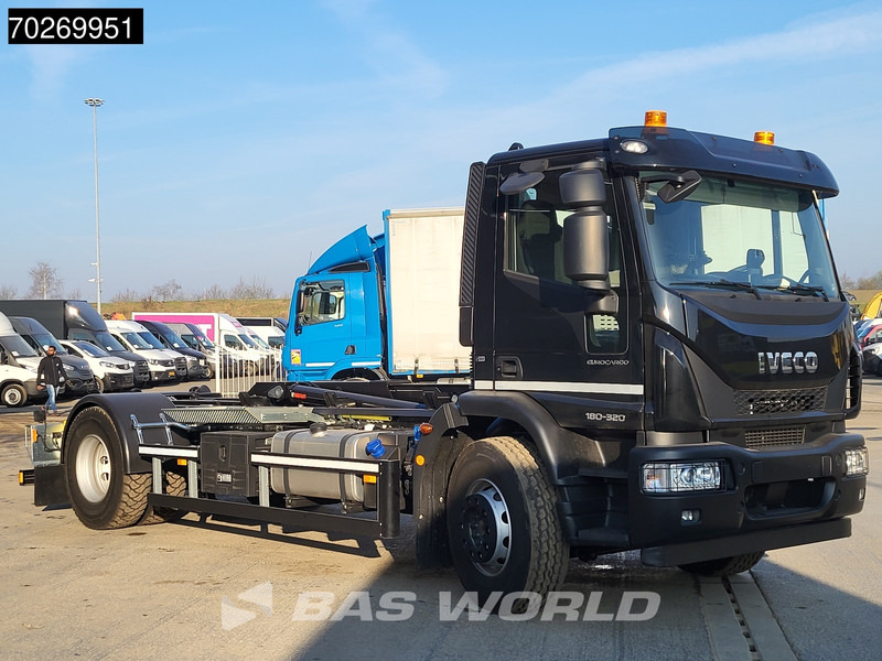 Iveco Eurocargo 180E320 4X2 NEW! 14tons Hiab Multilift ULT14S51 ACC Euro 6 - Camião polibenne: foto 5 Iveco Eurocargo 180E320 4X2 NEW! 14tons Hiab Multilift ULT14S51 ACC Euro 6 - Camião polibenne: foto 5