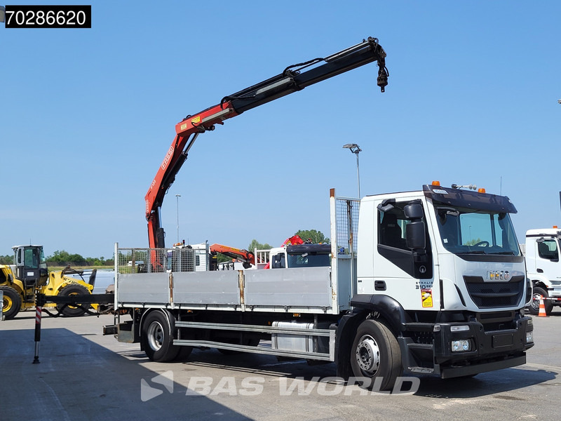Iveco Stralis 310 4X2 Fassi F135 A.0.22 E Kran Crane Automatic Euro 5 - Camião de caixa aberta/ Plataforma, Camião grua: foto 3 Iveco Stralis 310 4X2 Fassi F135 A.0.22 E Kran Crane Automatic Euro 5 - Camião de caixa aberta/ Plataforma, Camião grua: foto 3