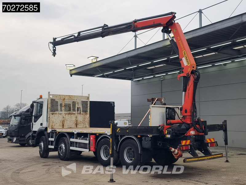 Iveco Trakker 360 8X4 Palfinger PK20001 Kran Retarder Big-Axle Steelsuspension Euro 6 - Camião de caixa aberta/ Plataforma, Camião grua: foto 2 Iveco Trakker 360 8X4 Palfinger PK20001 Kran Retarder Big-Axle Steelsuspension Euro 6 - Camião de caixa aberta/ Plataforma, Camião grua: foto 2