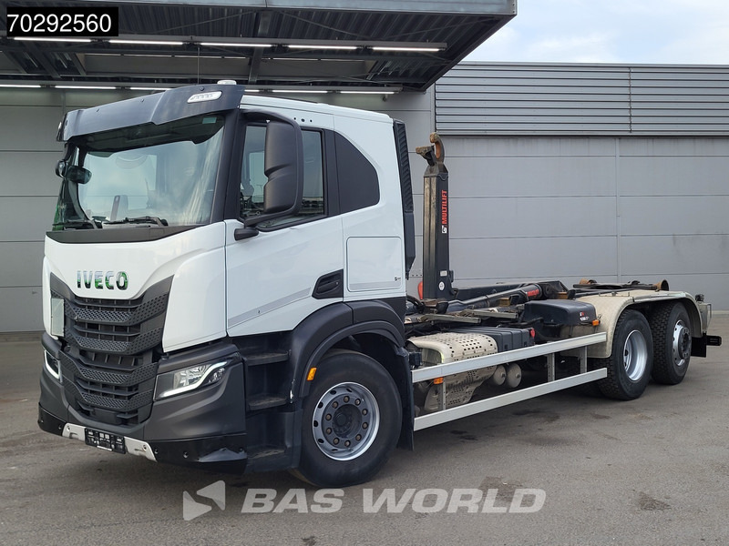 Iveco X-Way 460 6X2 Retarder HIAB 21S59 Lift+Steering-Axle Navi Automatic ACC Euro 6 - Camião polibenne: foto 5 Iveco X-Way 460 6X2 Retarder HIAB 21S59 Lift+Steering-Axle Navi Automatic ACC Euro 6 - Camião polibenne: foto 5