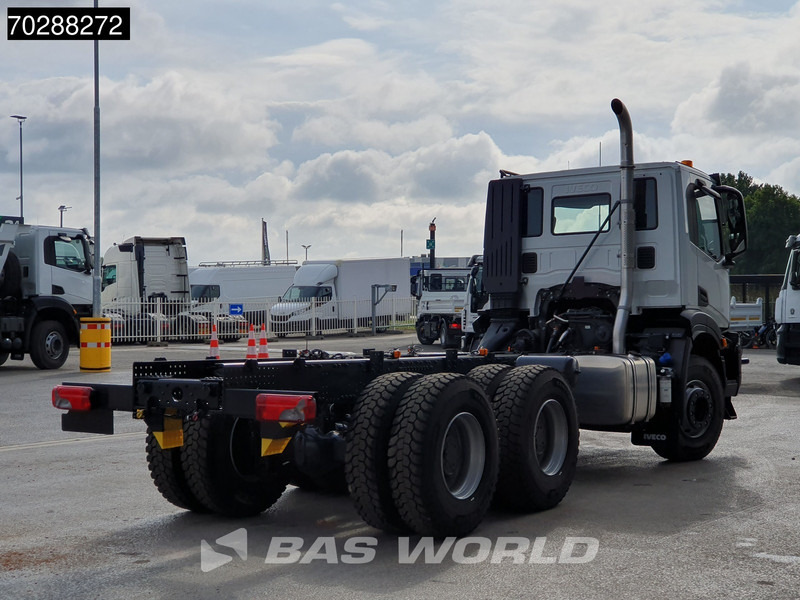 Iveco X-Way 460 6X4 New! Retarder steelsuspension Big-Axle Automatic Navi Euro 6 - Camião chassi: foto 5 Iveco X-Way 460 6X4 New! Retarder steelsuspension Big-Axle Automatic Navi Euro 6 - Camião chassi: foto 5