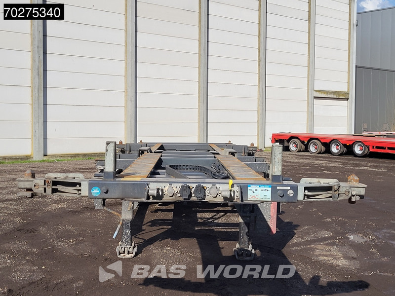 Kässbohrer CS Multi 45ft 2xLiftachse TÜV 08/25 - Semi-reboque transportador de contêineres/ Caixa móvel: foto 3 Kässbohrer CS Multi 45ft 2xLiftachse TÜV 08/25 - Semi-reboque transportador de contêineres/ Caixa móvel: foto 3