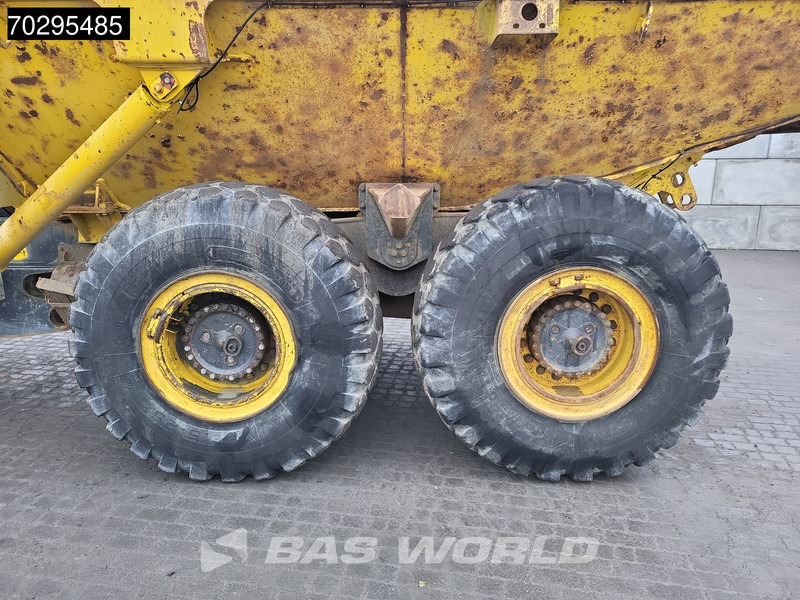 Leasing de Komatsu HM300-2 Komatsu HM300-2: foto 20 Leasing de Komatsu HM300-2 Komatsu HM300-2: foto 20