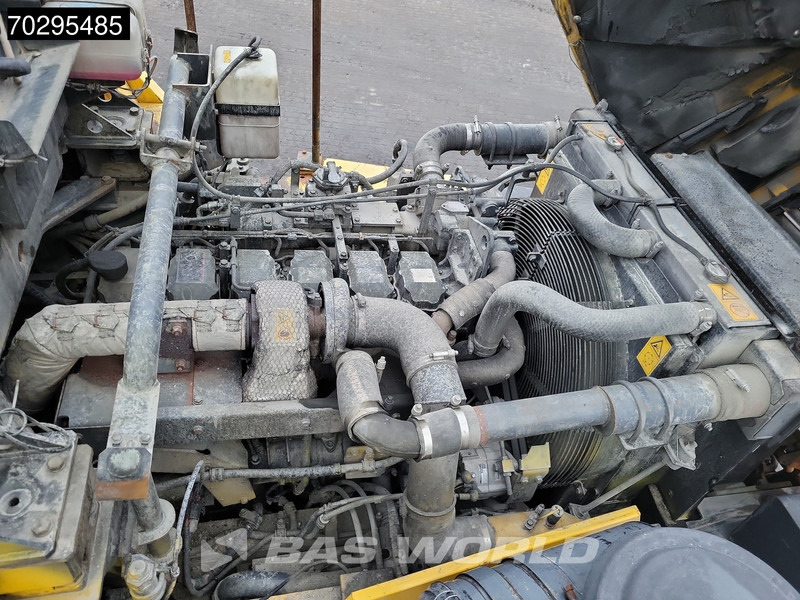 Leasing de Komatsu HM300-2 Komatsu HM300-2: foto 16 Leasing de Komatsu HM300-2 Komatsu HM300-2: foto 16