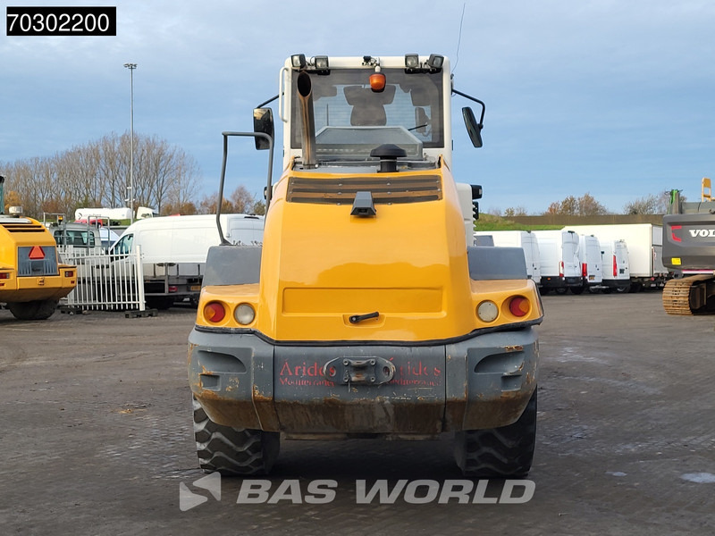 Leasing de Liebherr L538 High Tip Bucket Liebherr L538 High Tip Bucket: foto 8 Leasing de Liebherr L538 High Tip Bucket Liebherr L538 High Tip Bucket: foto 8