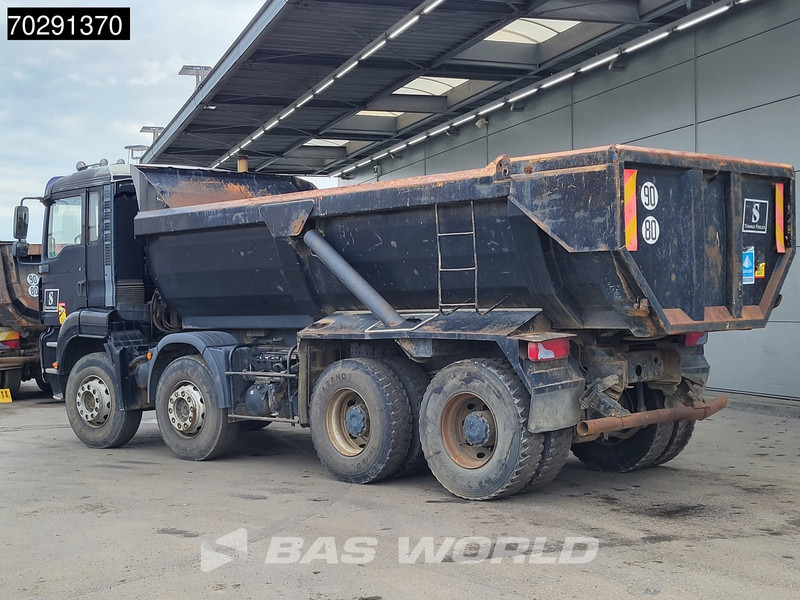 MAN TGA 35.480 8X4 BROKEN ENGINE 16m3 tipper Steel suspension Manual Retarder Euro 2 - Camião basculante: foto 2 MAN TGA 35.480 8X4 BROKEN ENGINE 16m3 tipper Steel suspension Manual Retarder Euro 2 - Camião basculante: foto 2