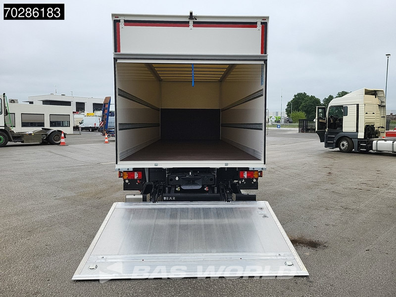 MAN TGL 12.220 4X2 NEW! 12tonner Automatic 1500kg Ladebordwand Navi Euro 6 - Camião furgão: foto 3 MAN TGL 12.220 4X2 NEW! 12tonner Automatic 1500kg Ladebordwand Navi Euro 6 - Camião furgão: foto 3