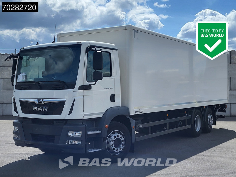 MAN TGM 26.320 6X2 2000kg Ladebordwand Automatic Lift+steering axle Navi Euro 6 - Camião furgão: foto 1 MAN TGM 26.320 6X2 2000kg Ladebordwand Automatic Lift+steering axle Navi Euro 6 - Camião furgão: foto 1